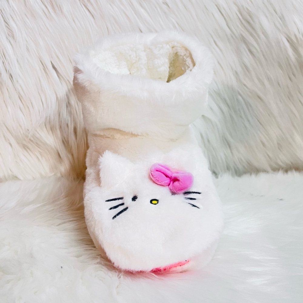 Hello Kitty Boot Slippers